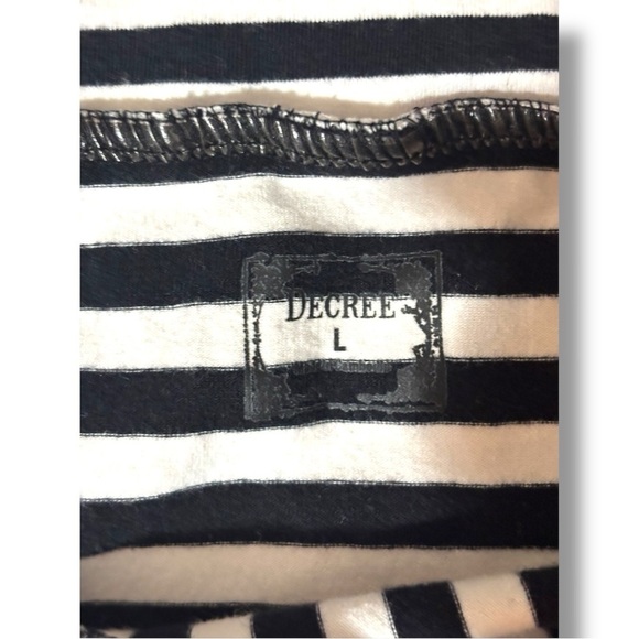 Black and White Contrasting Stripes High Waist Bodycon Mini Pencil Skirt - Picture 10 of 15